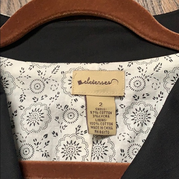 Anthro - 3/4 Bell Sleeve Blazer- Like New- Size 2 - Picture 2 of 7